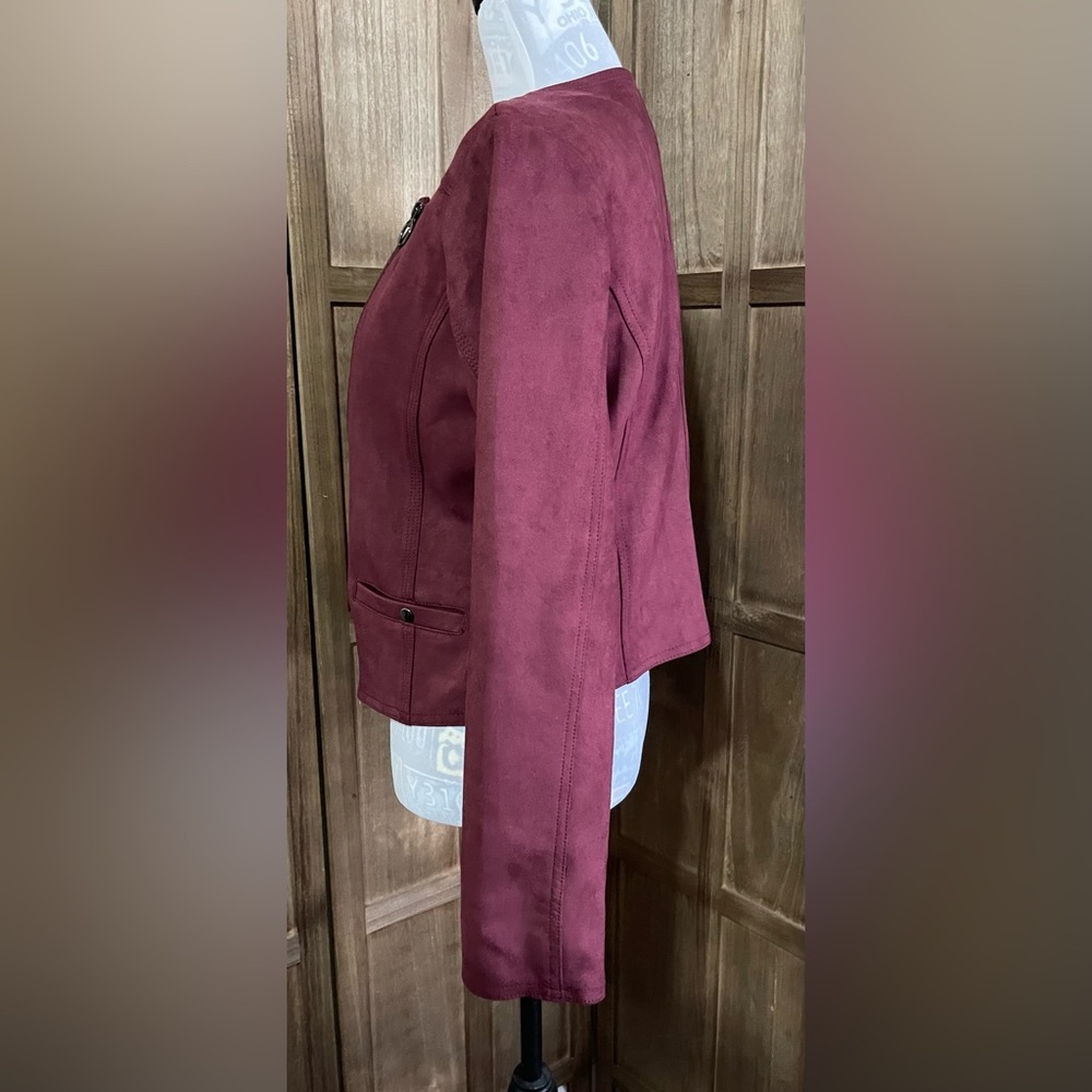 NWT Haute Monde Los Angeles Ladies’ Burgundy Suede Jacket. - Picture 5 of 9